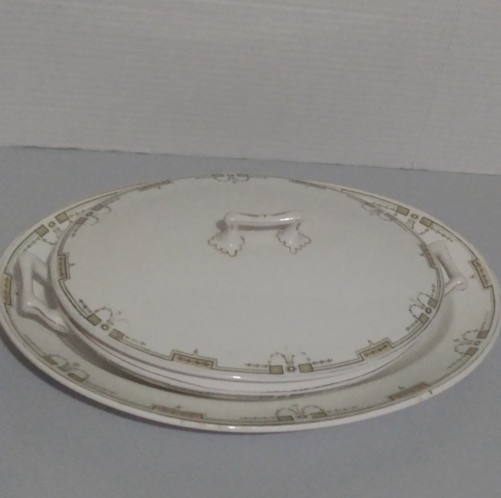 Wood & Sons England Vintage Ivory Covered Bowl Dish With Lid Floral Serving Ware